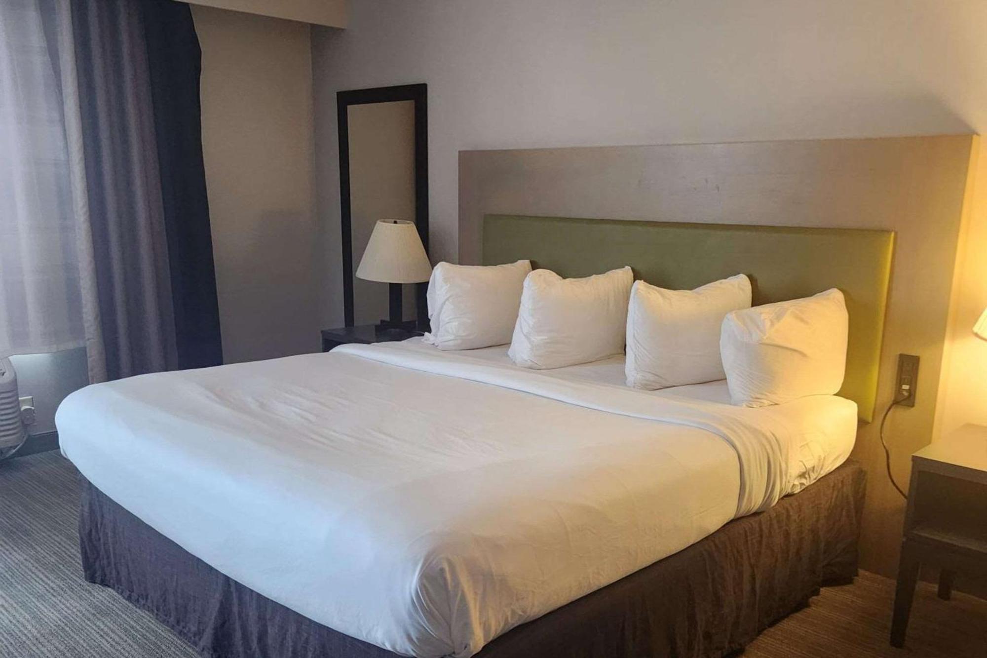 Country Inn & Suites By Radisson, Erie, Pa Kearsarge 외부 사진