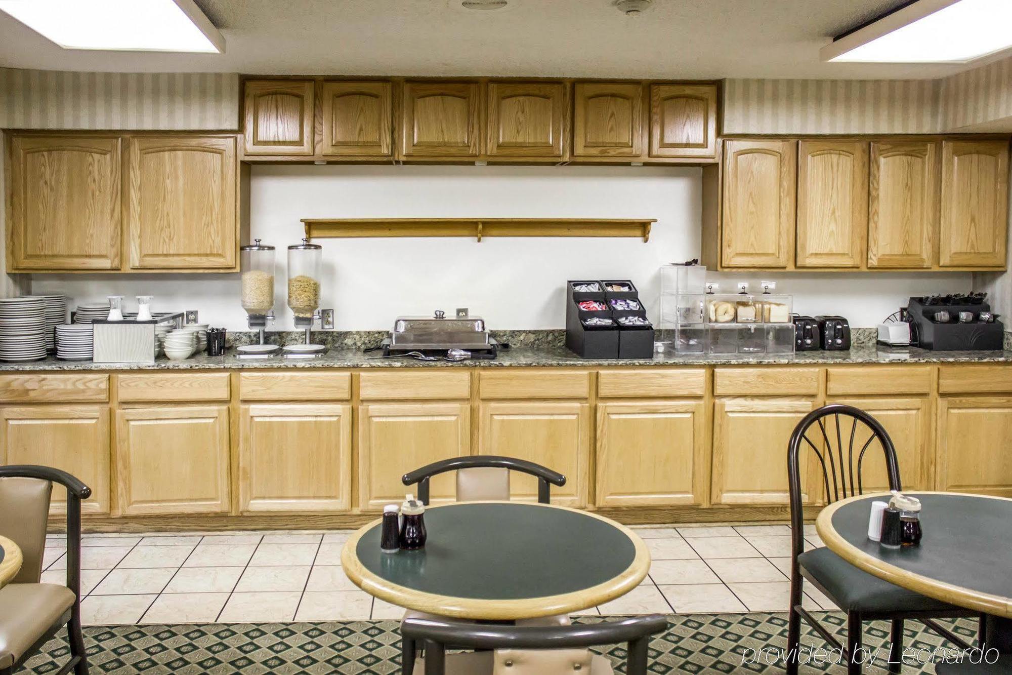 Country Inn & Suites By Radisson, Erie, Pa Kearsarge 외부 사진